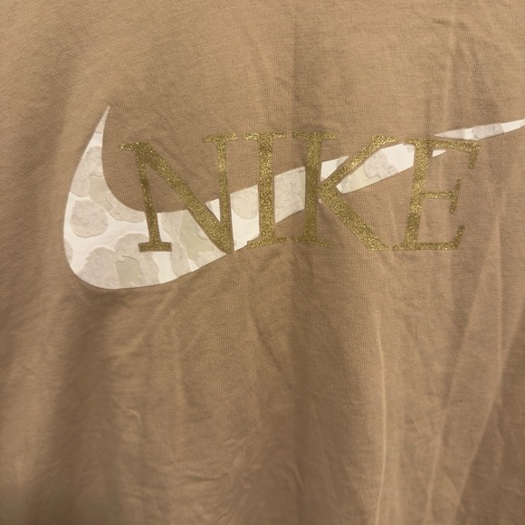Nike Women's Brown Sparkle Logo Tshirt Size Large - Picture 3 of 6